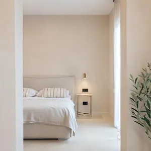 Lo͝or Luxury Retreat Hotell